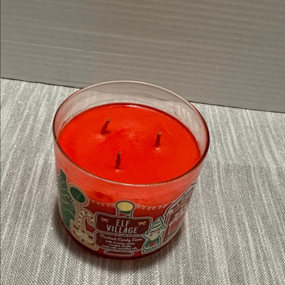 Bath & Body Works Elf Village Candle 3 wick crushed candy cane 14.5 ounce NEW